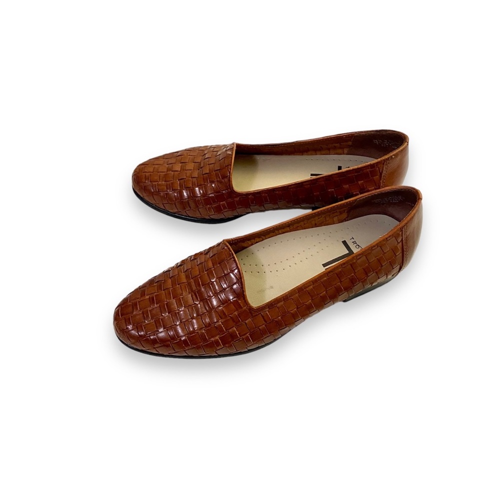 TROTTERS Liz Brown Leather Slip On Loafer Women’s Shoe Size 5.5